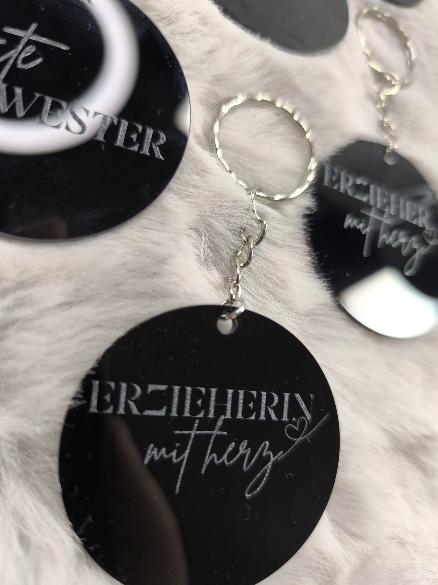 Schlüsselanhänger Schwarzes Acryl- Personalisierbare