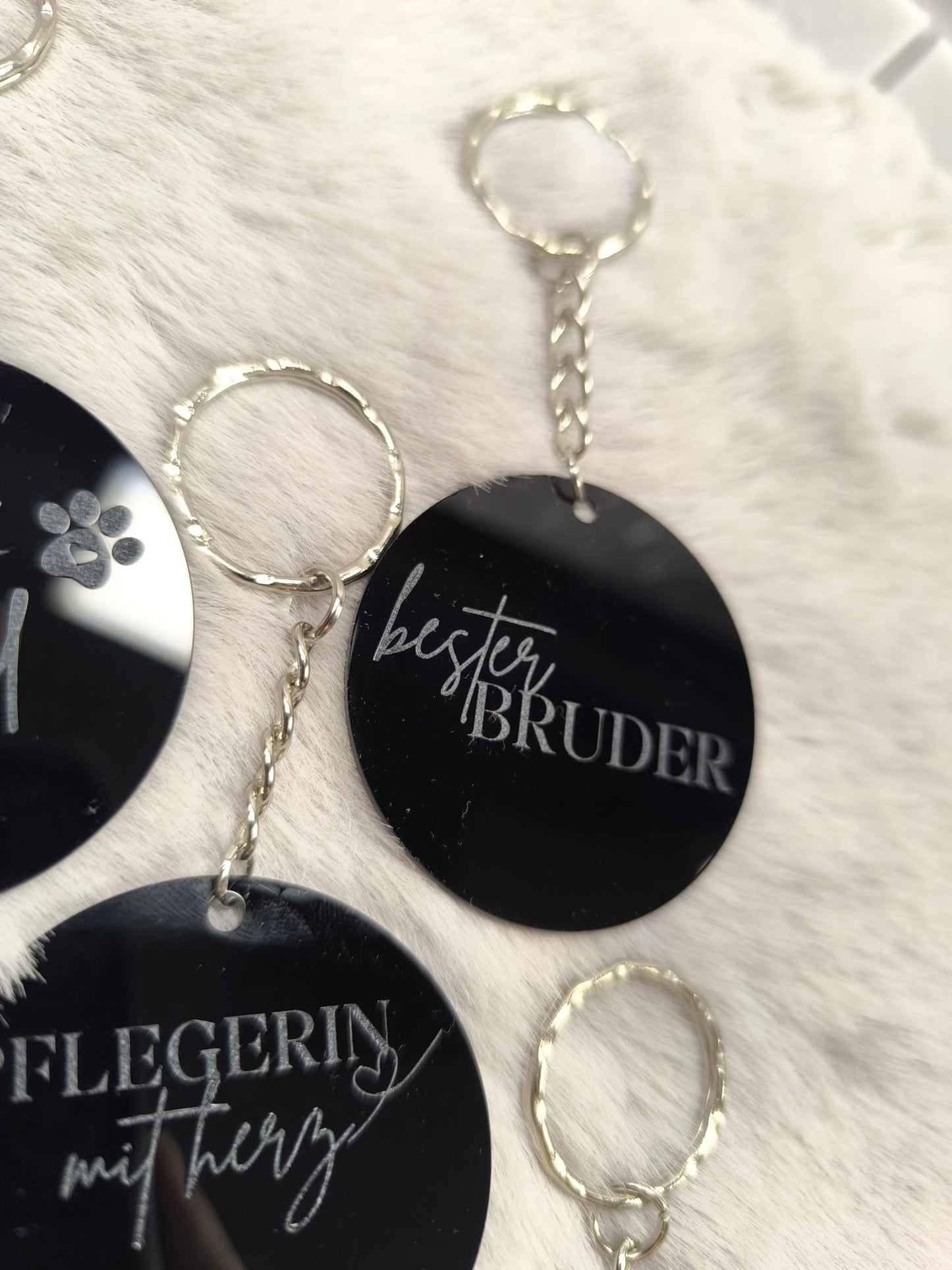 Schlüsselanhänger Schwarzes Acryl- Personalisierbare