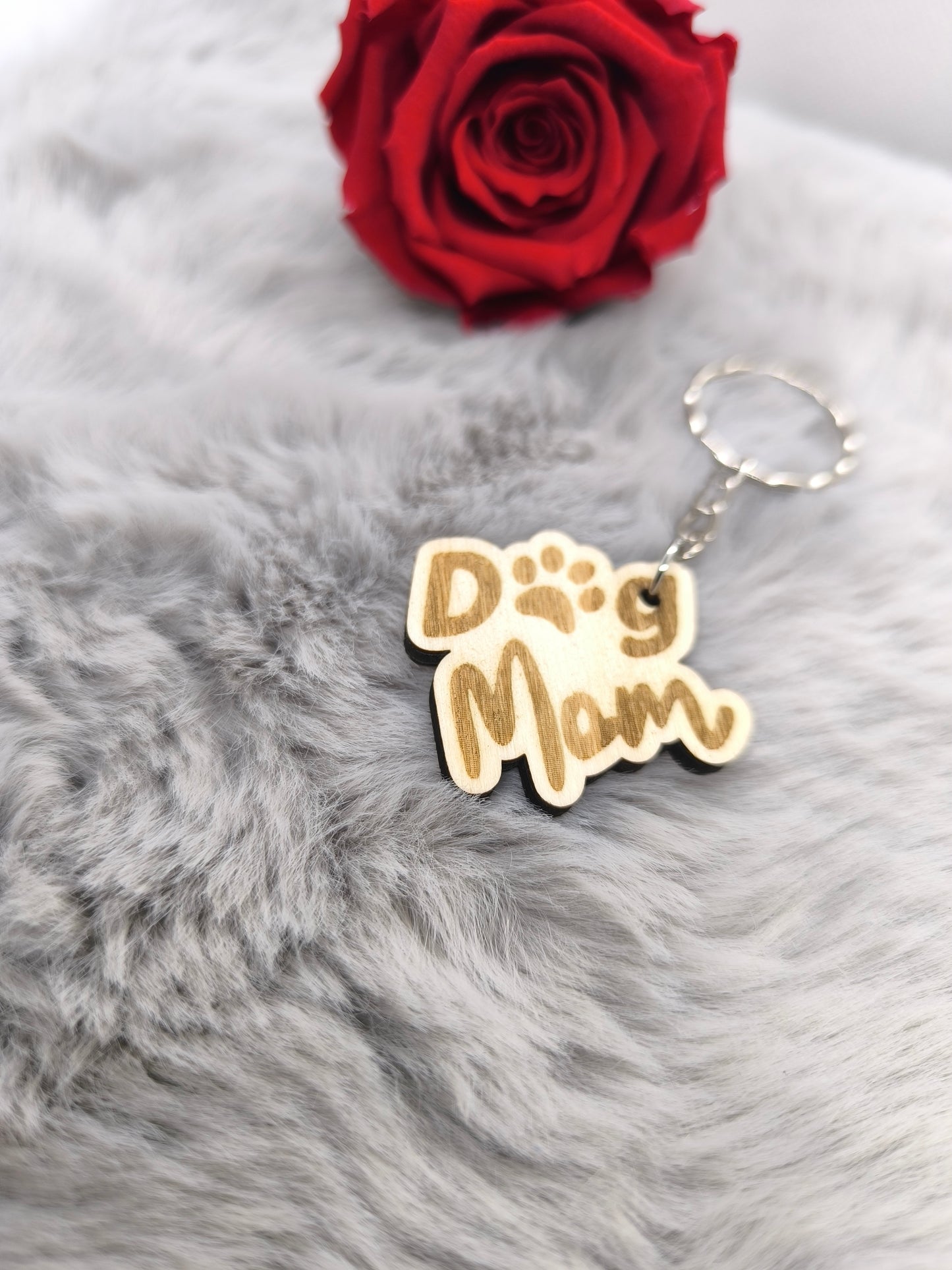 Dog Mom Holz Schlüssel Anhänger