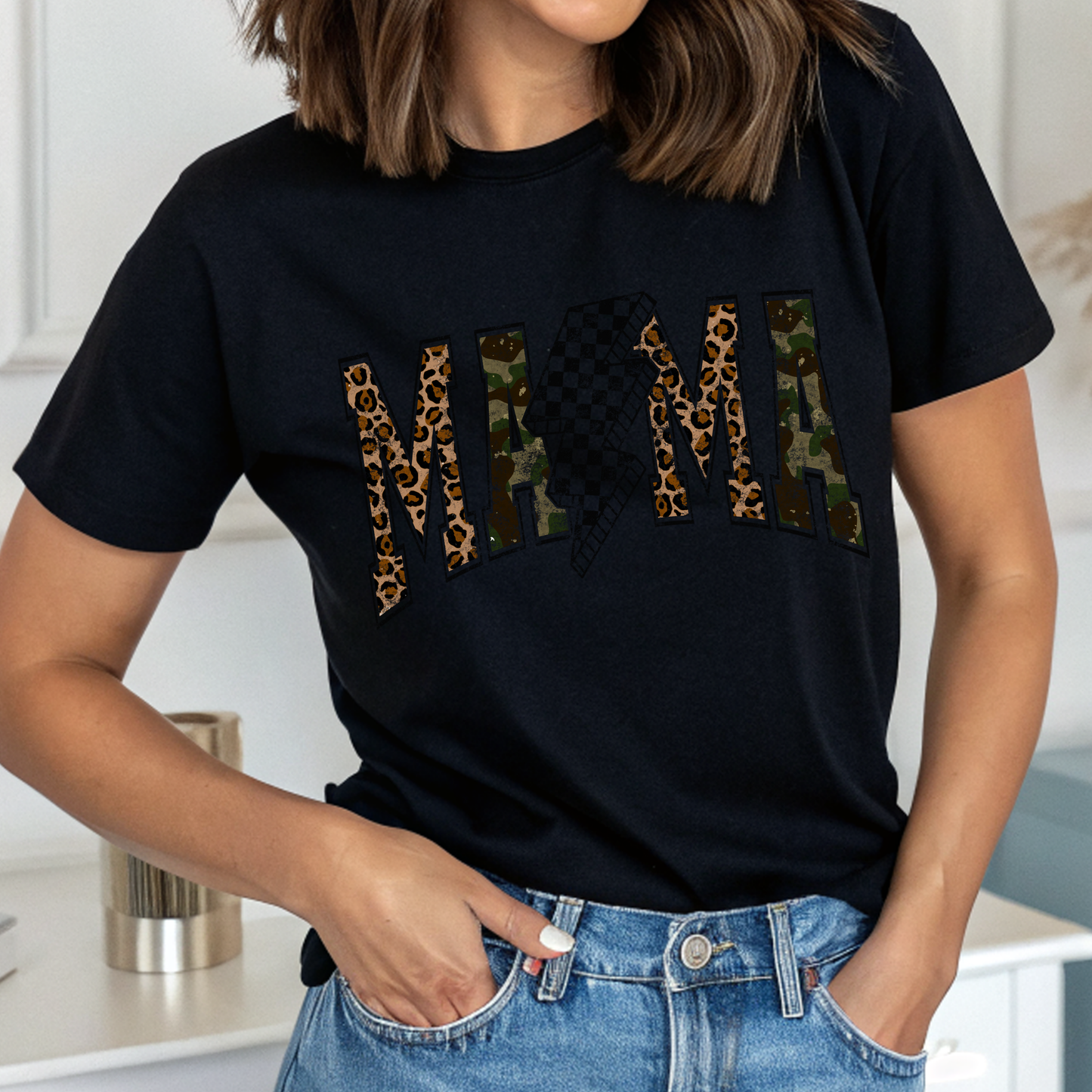 Mama -Leo & Tarn - T-Shirt