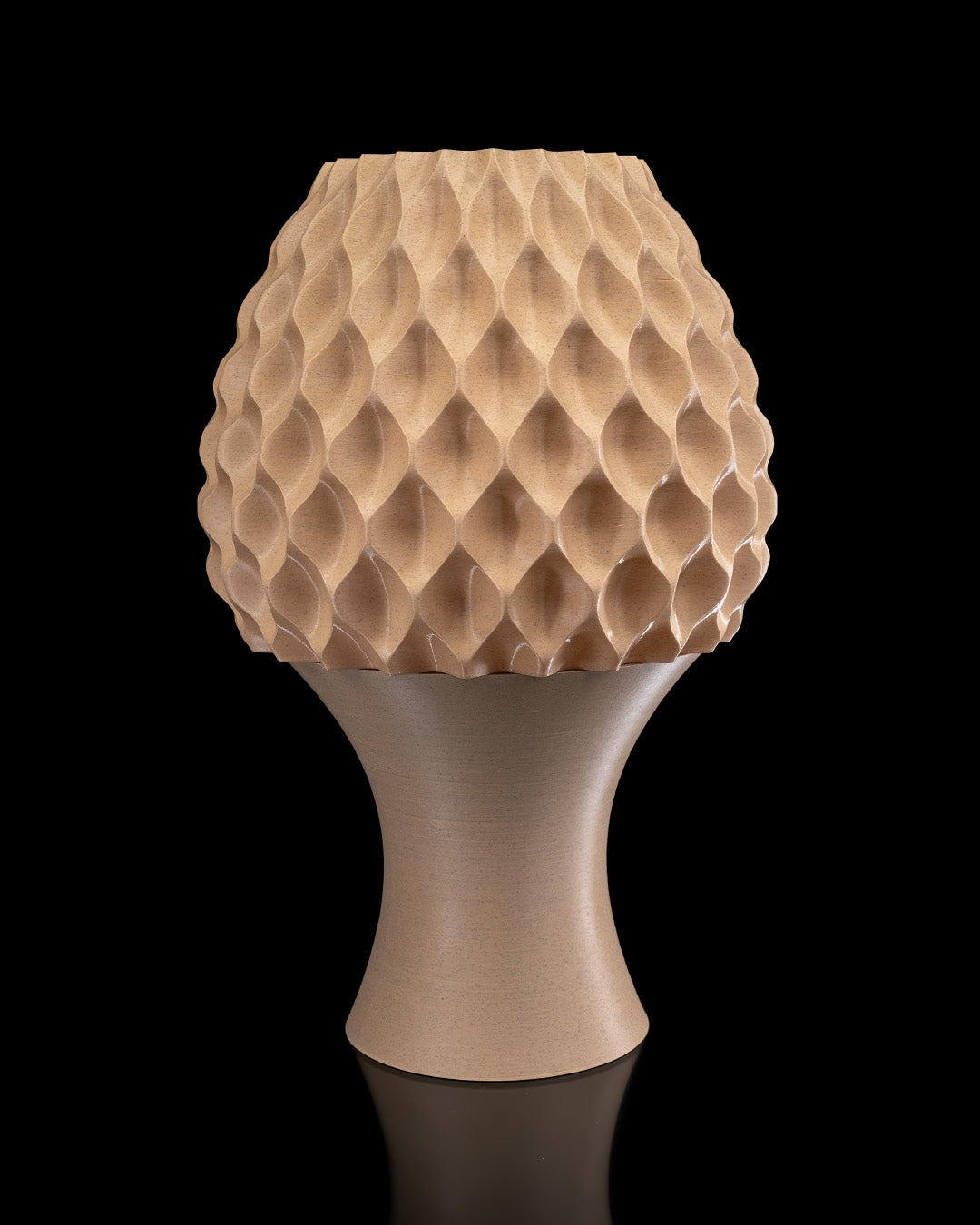 Reversed Diamond Table Lamp